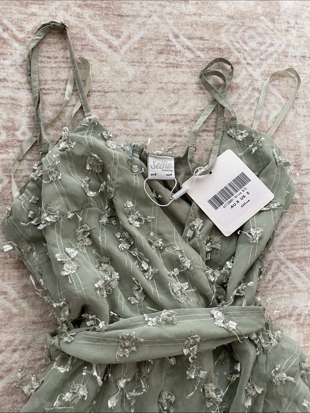 Selfie Leslie Sheri Embellished Chiffon Dress Olive Size Small - Picture 6 of 9